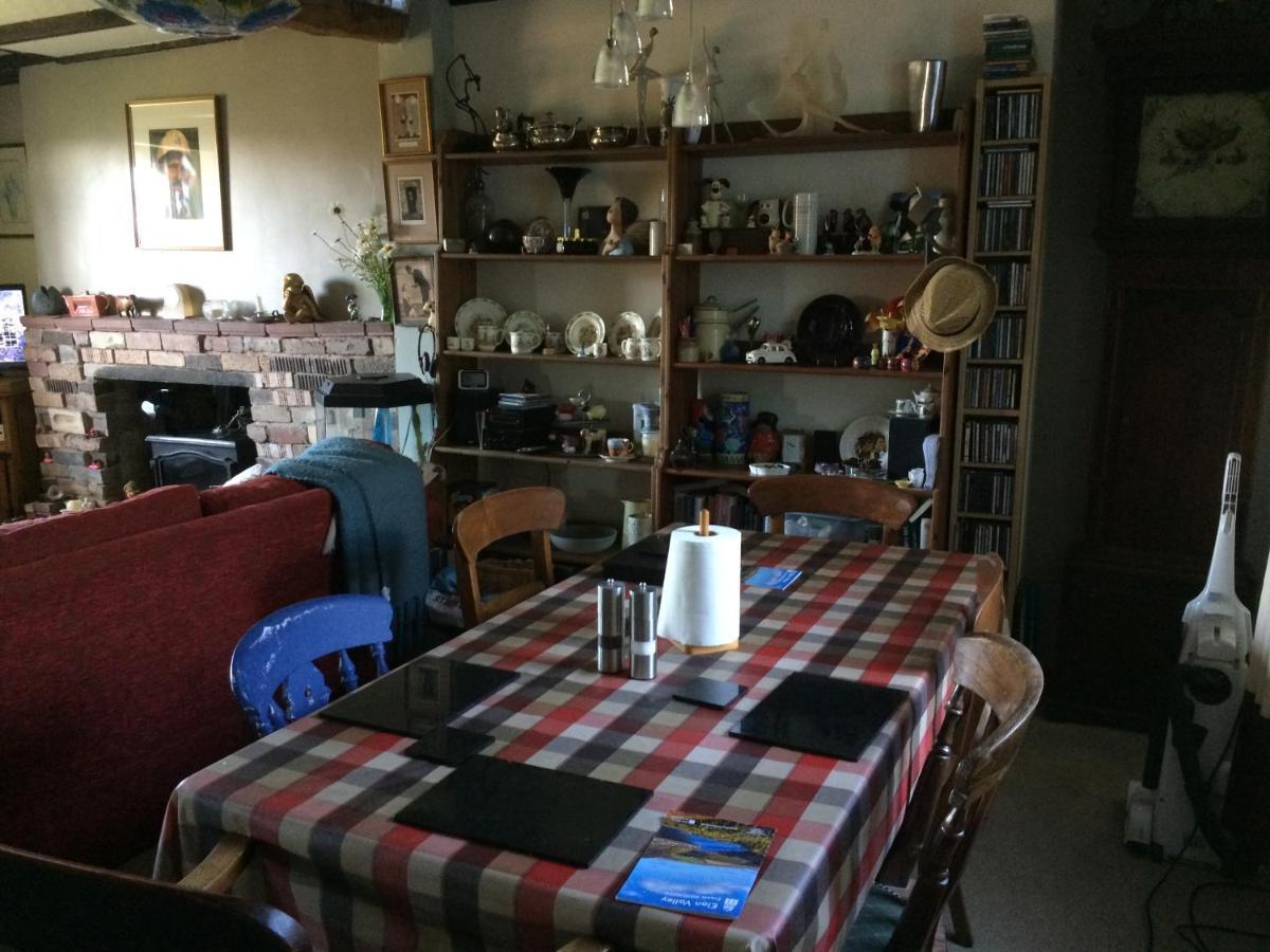 The Firs Apartment Билт Уелс Екстериор снимка